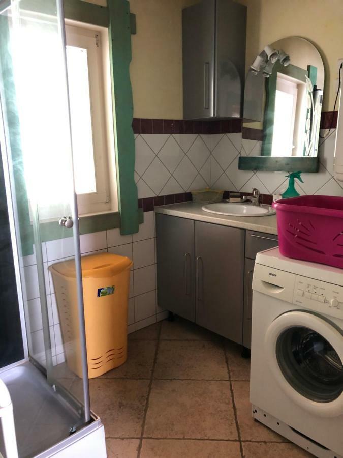 gîte au soleil Euzet Exterior foto